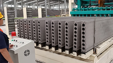 專業石膏隔墻板設備-石膏基輕質隔墻板的福音-鄭州瑪納的又一客戶順利投產