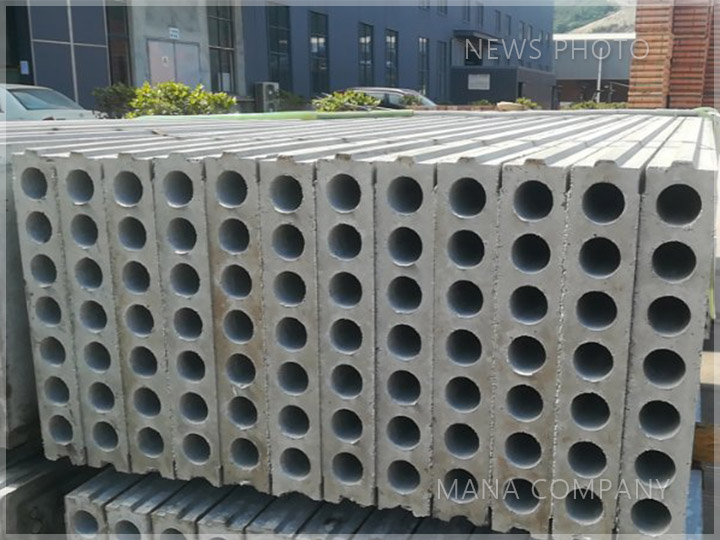 1599208636130578.jpg 01發(fā)泡輕質(zhì)板客戶現(xiàn)場實拍.jpg