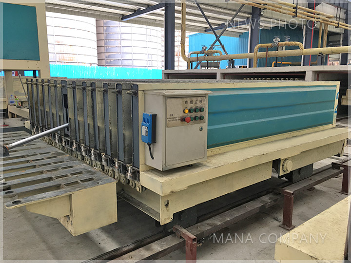 1612601500125170.jpg M07-02成型主機.jpg